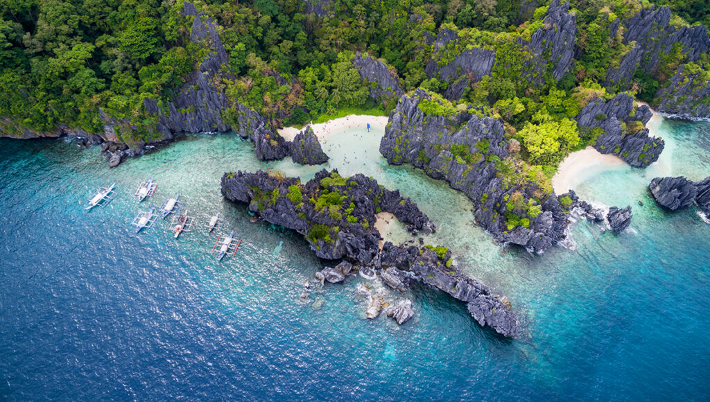 Palawan,Where to go in the Philippines - World Pinoy Flights Blog
