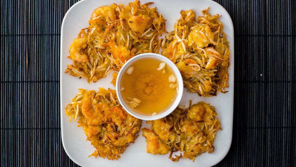 Okoy,Filipino Dishes - World Pinoy Flights Blog