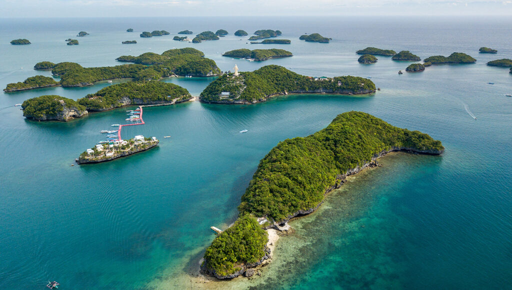 Hundred Islands,Beaches Near Manila - World Pinoy Flights Blog