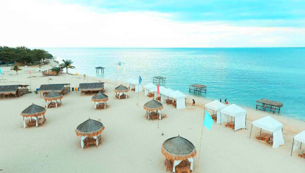 Lakawon Island,Things to do in Bacolod - World Pinoy Flights Blog
