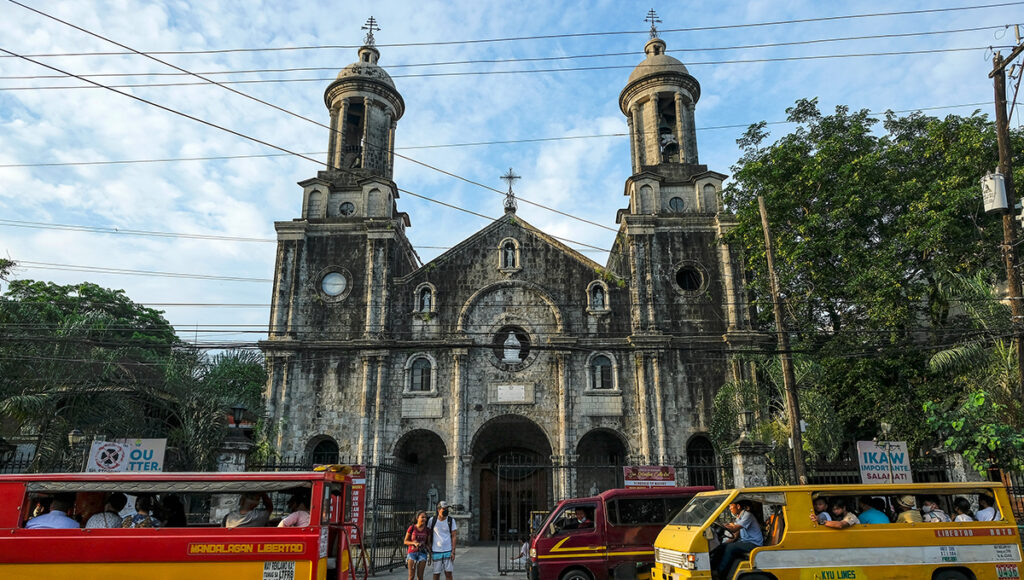 Spanish colonialism,Things to do in Bacolod - World Pinoy Flights Blog
