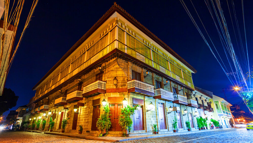 Intramuros,Attractions in Manila - World Pinoy Flights Blog