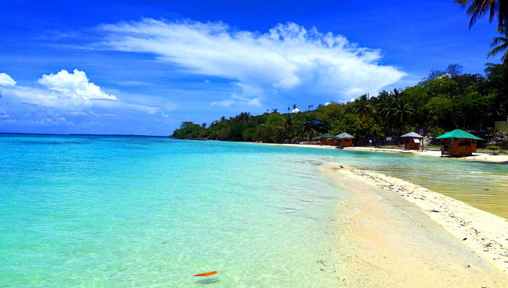 Lambug Beach,Beaches in South Cebu - World pinoy Flights Blog