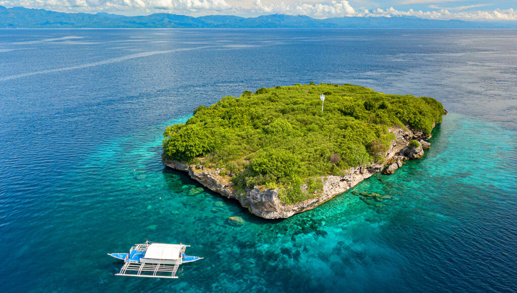 Pescador Island,Beaches in South Cebu - World pinoy Flights Blog