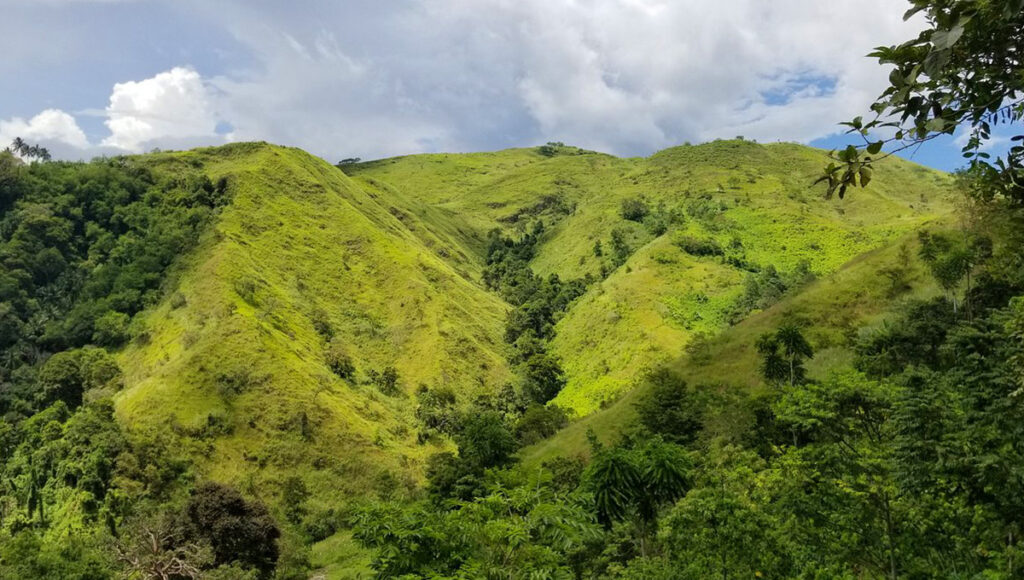 Trekking At Sanchez Peak,Top Things to do in General Santos - World Pinoy Flights Blog