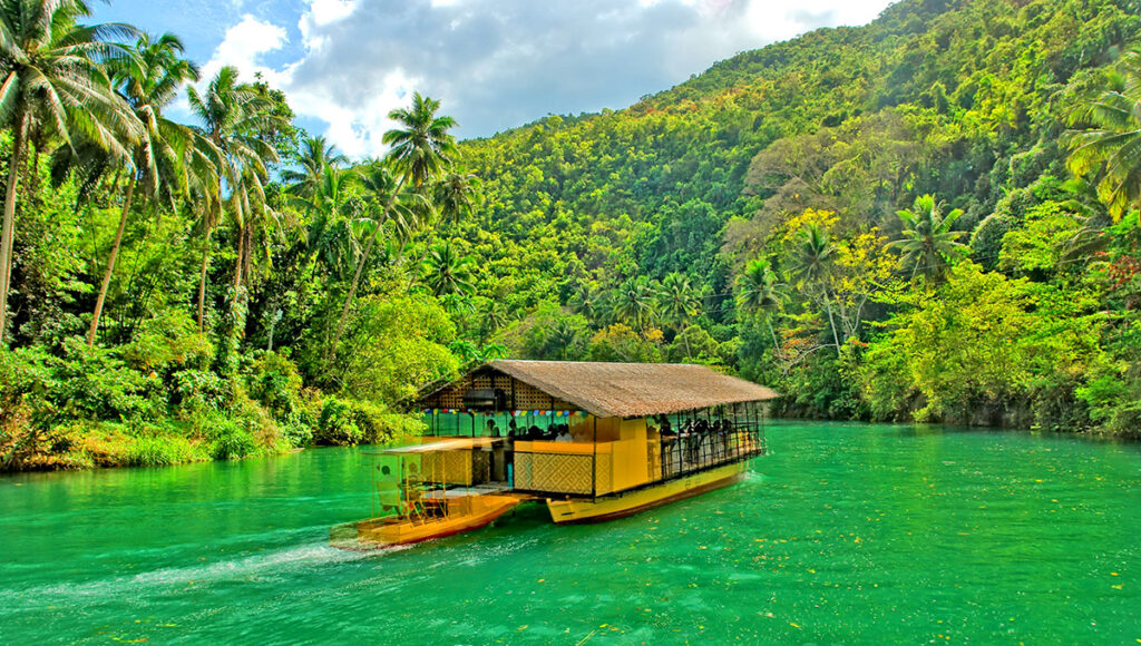Loboc River Bohol,Best Places to Visit in Philippines - World Pinoy Flights Blog