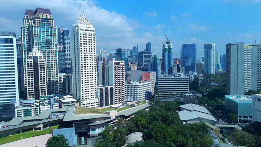 New World Makati Hotel,Where to Stay in Philippines - World Pinoy Flights Blog