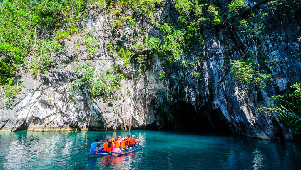 Puerto Princesa Underground River,Best Places to Visit in Philippines - World Pinoy Flights Blog