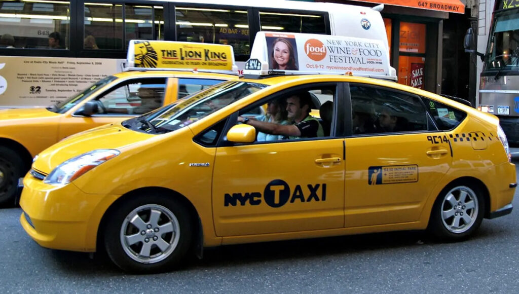 Yellow metered taxis, Manila Airport Guide-World Pinoy Flights Blogs