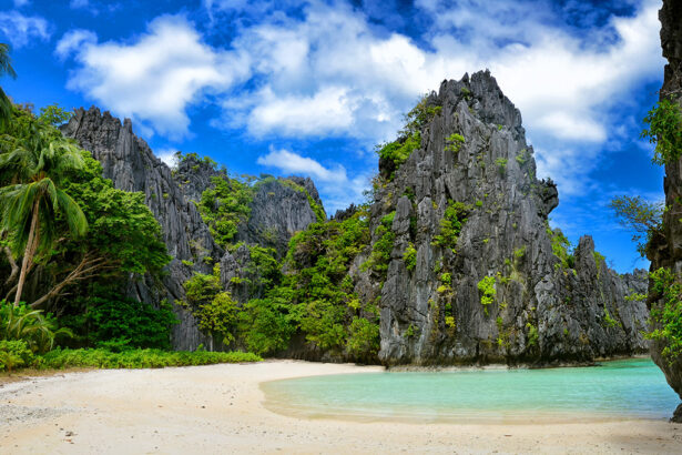 Solo Travel Philippines - World Pinoy Flights Blog