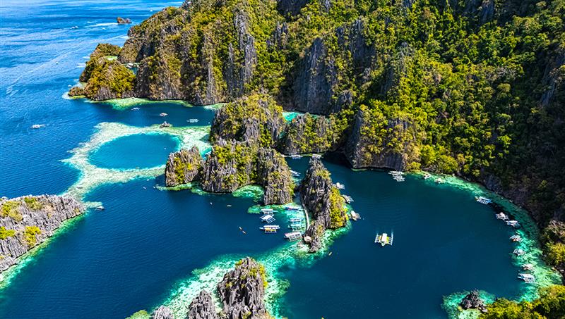 Twin Lagoon - World Pinoy Flights Blog